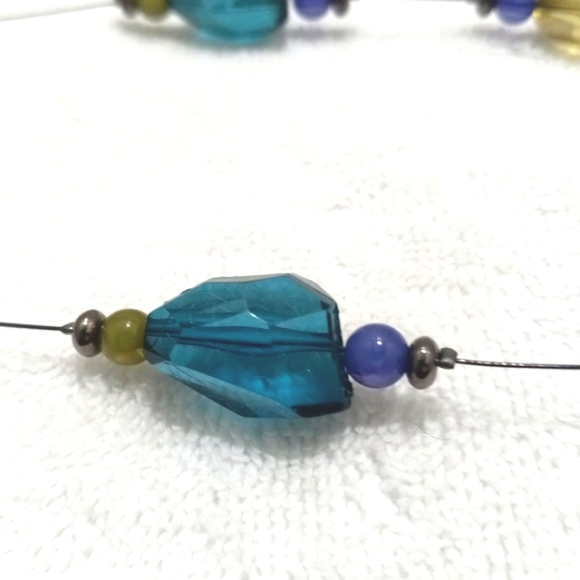 Blue & Yellow Green Lucite Choker w/ 3" Extender - Picture 5 of 5